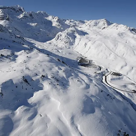 Отель Nievesol